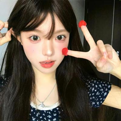 埃舍尔街的红色邮筒